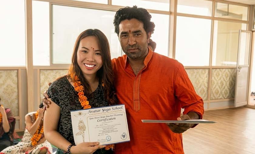 Certificate ceremony after the pranayama and meditation teacher training in Rishikesh