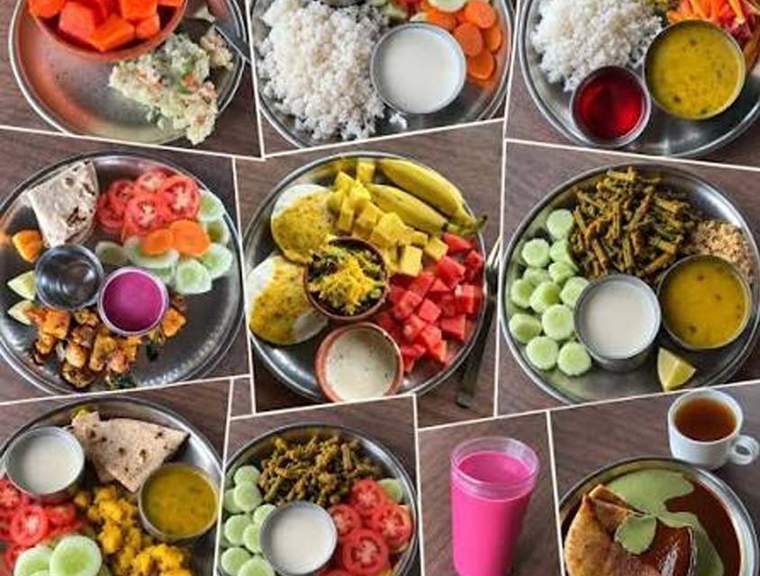 Vegetarian meals served at Avatar Yoga School in Rishikesh